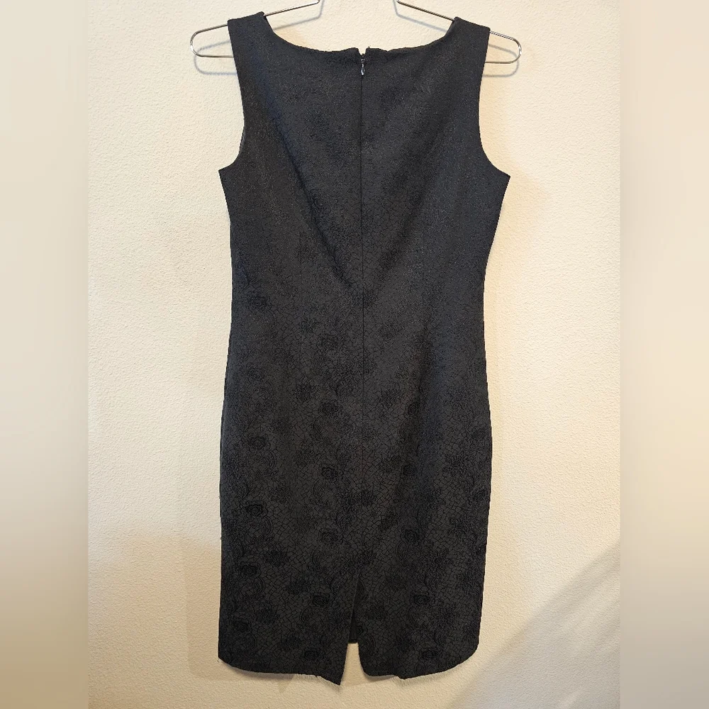 Size 6 Jones Studio Separates Little Black Dress